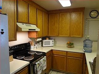 5th image of 2201 The Alameda APT 1