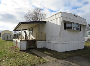1083 Oakbrook East 154, Jackson, MI 49201