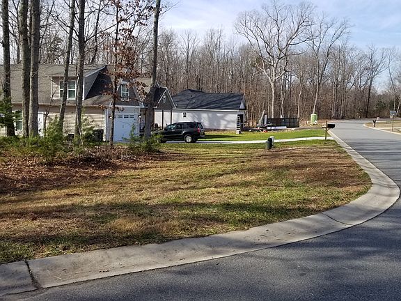 4th image of 1230 Long Creek Ln
