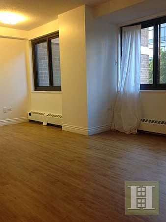 2nd image of 333 Pearl St APT 5G