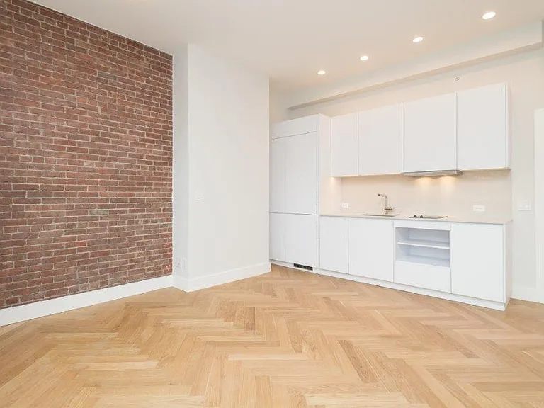 461 Massachusetts Avenue — Photo 56