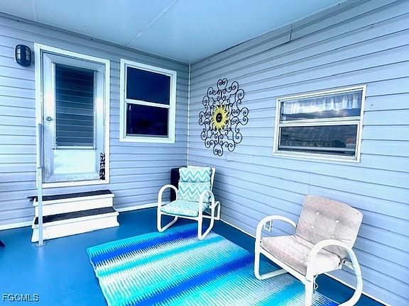 2nd image of 5519 Sir Walter Way