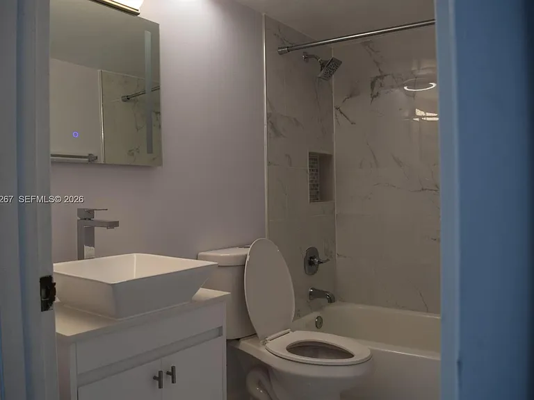 2075 SW 122nd Ave #415 — Photo 34