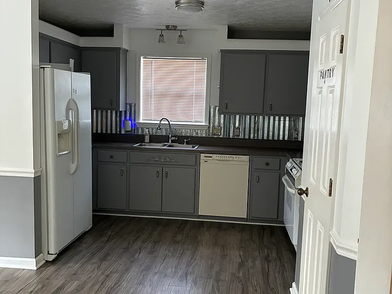 1619 Hope Cir — Photo 12