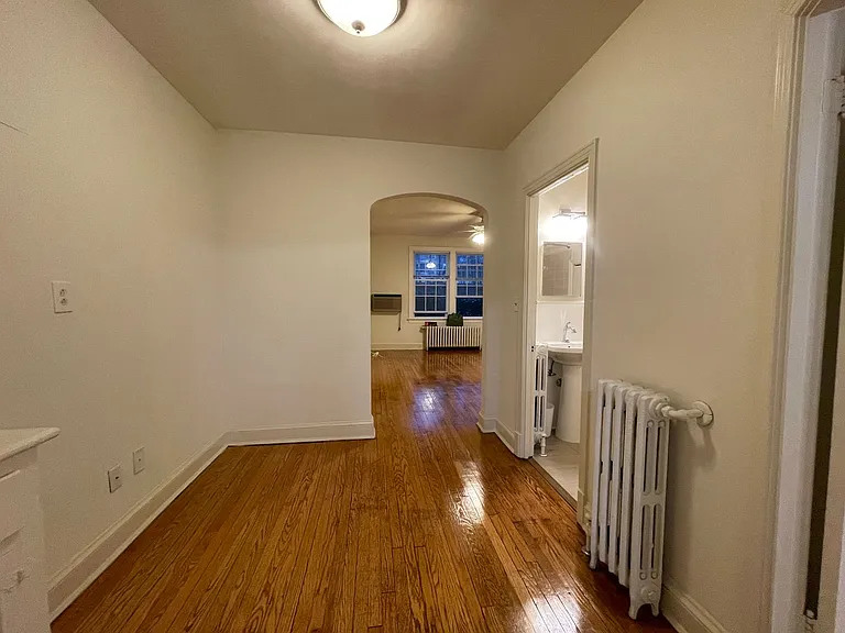 4021 Davis Pl NW — Photo 13