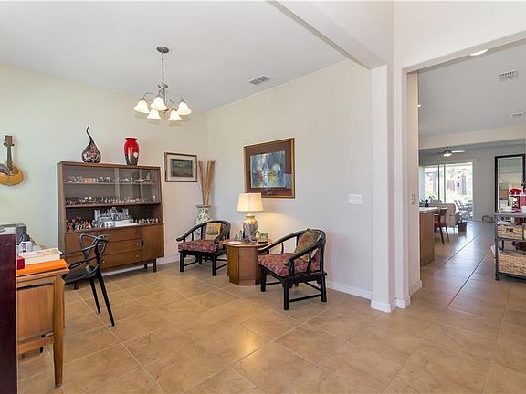 3rd image of 4944 Longmeadow Park St