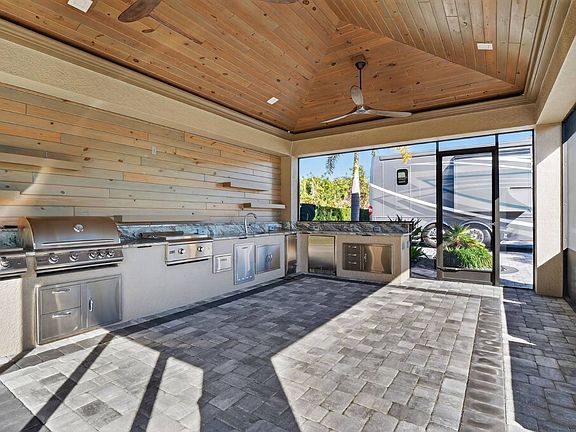 5th image of 13410 Golden Palms Cir #109