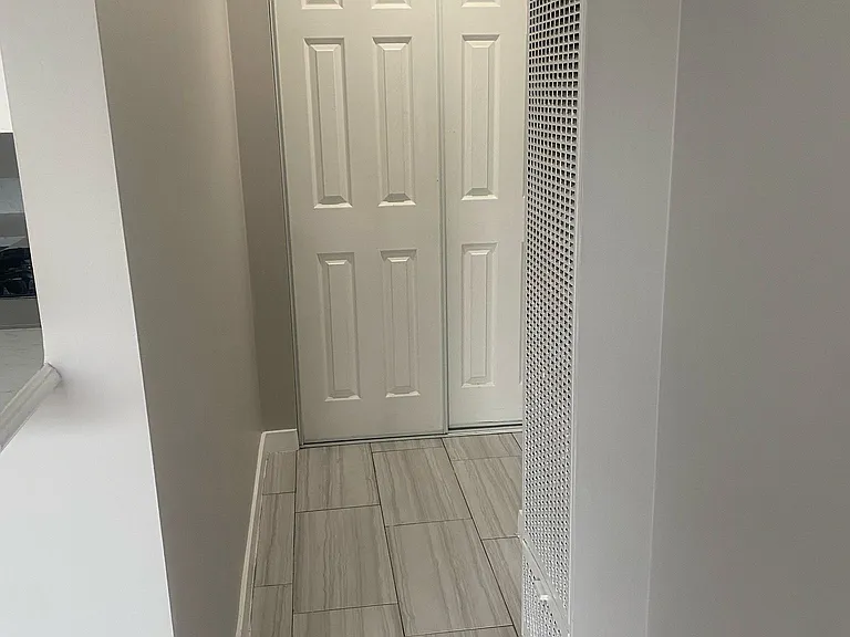 1734 Workman St #212 — Photo 8
