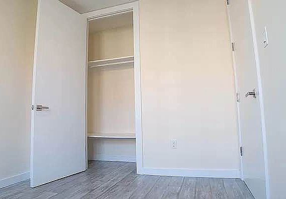 4th image of 596 E 19th St #3E