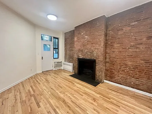 Rented by Best Apartments North Inc | media 4