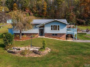 320 Hurshel Dr, Brevard, NC 28712