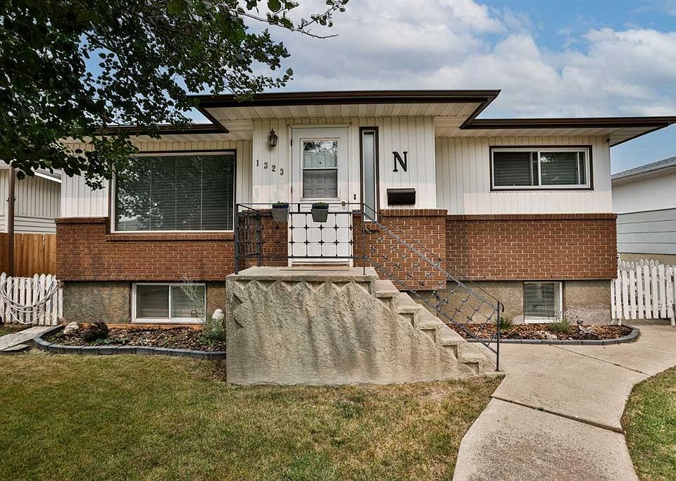 1st image of 1323 S 3a Ave N