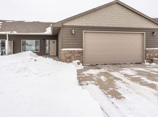 1705 S Mary Beth Ave, Sioux Falls, SD 57106