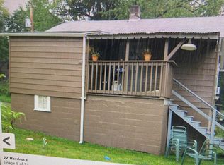 27 Hard Rock Rd, Morgantown, WV 26508