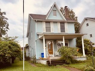 708 S Wayne St, Lewistown, PA 17044