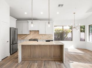 9679 E Ludlow Dr, Scottsdale, AZ 85260