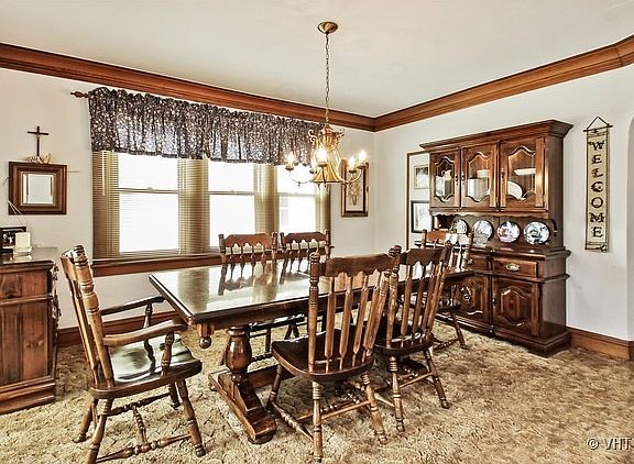 5th image of 218 Dorchester Ct