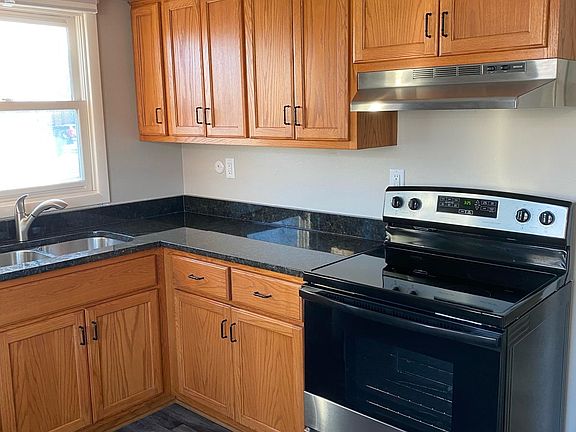 3rd image of 2170A E Division St #A