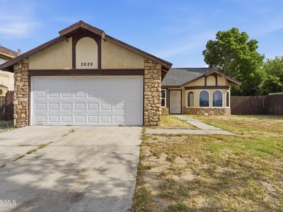 2629 E Kettering St, Lancaster, CA, 93535