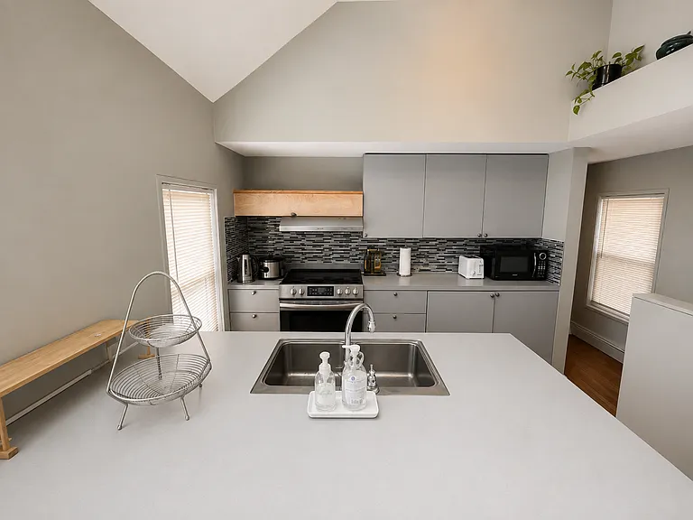 112 School St #2 — Photo 11