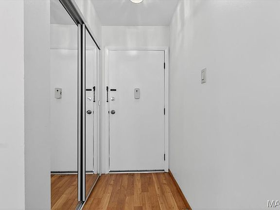5th image of 10391 Forest Brook Ln APT C