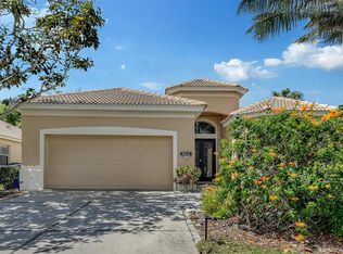 9000 Willow Brook Dr, Sarasota, FL 34238