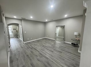 2178 Executive Dr, Duluth, GA 30096