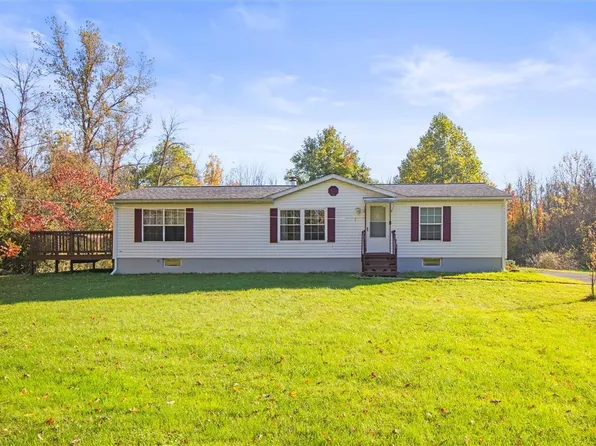 7270 Old Lyons Rd, Lyons, NY 14489