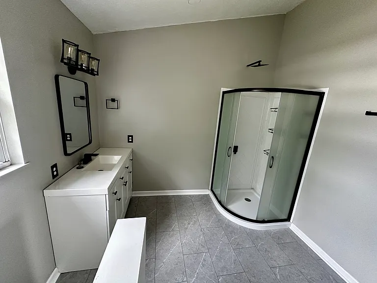 114 Fairfax Dr — Photo 12