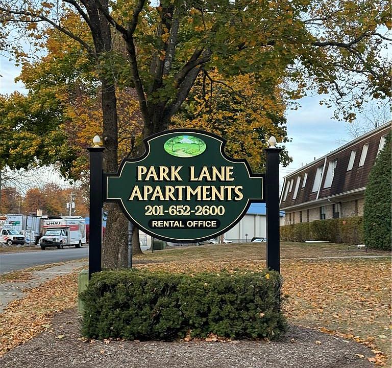 1st image of 228 Park Ln