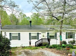 350 Kitty Hawk Ln, Clarkesville, GA 30523