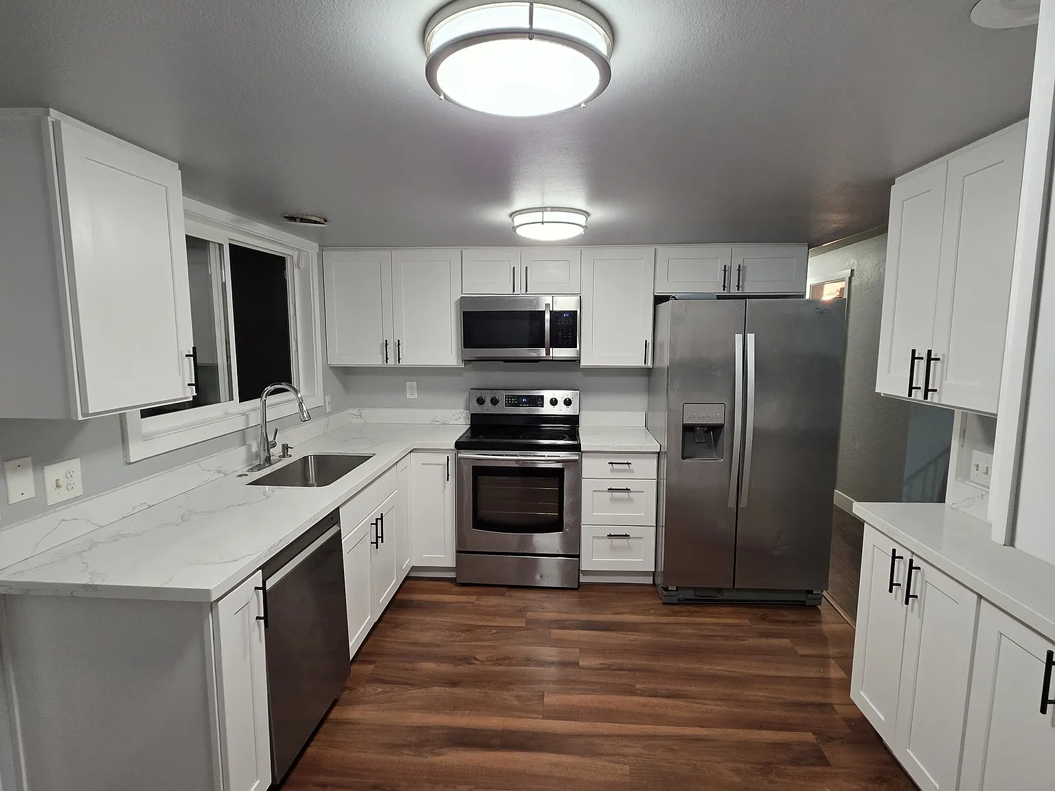 5 bed, 1900 sqft, $1,000 — Photo 4