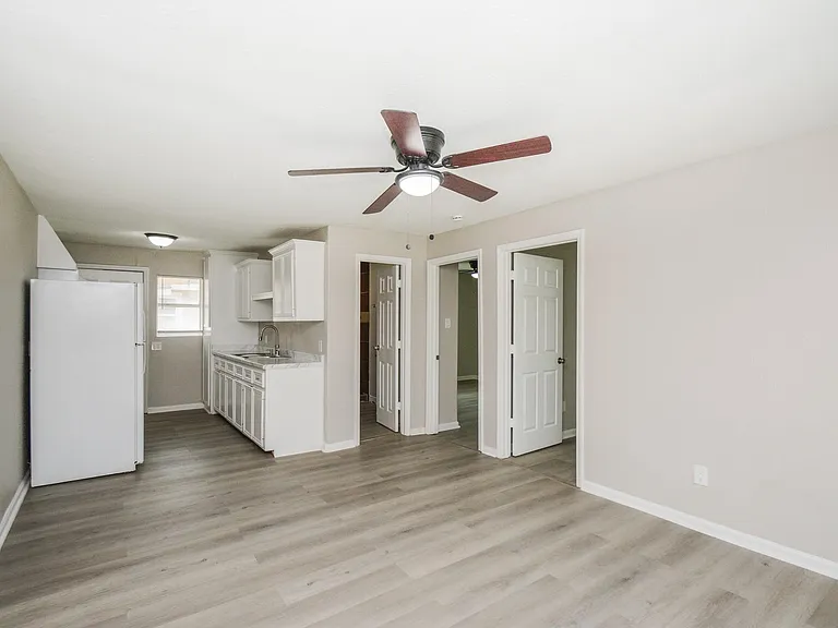 6014 Collingsworth St — Photo 8