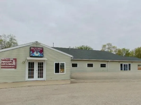 5705 N State Rd, Alma, MI 48801