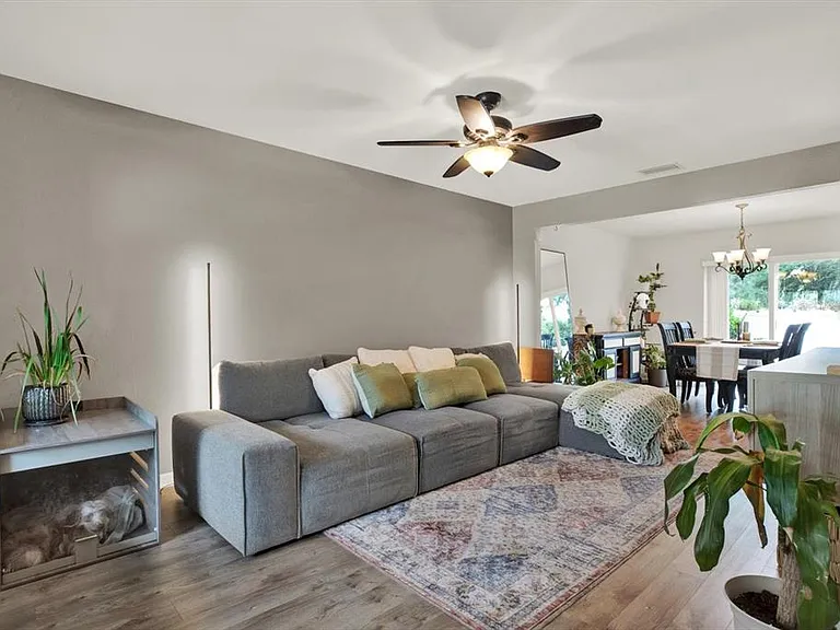 3017 Mojave Oak Dr — Photo 4