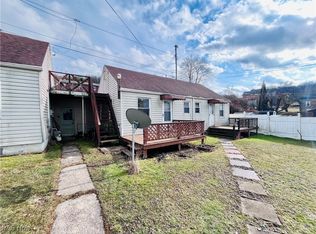 502-506 Louisiana Ave, Chester, WV 26034