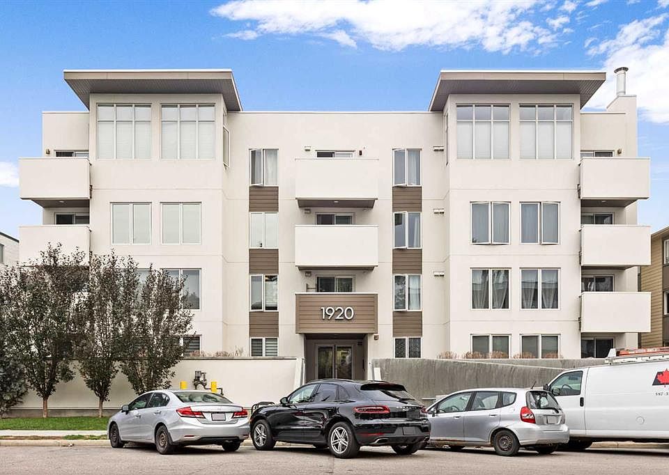 1st image of 1920 S 11th Ave SW #206
