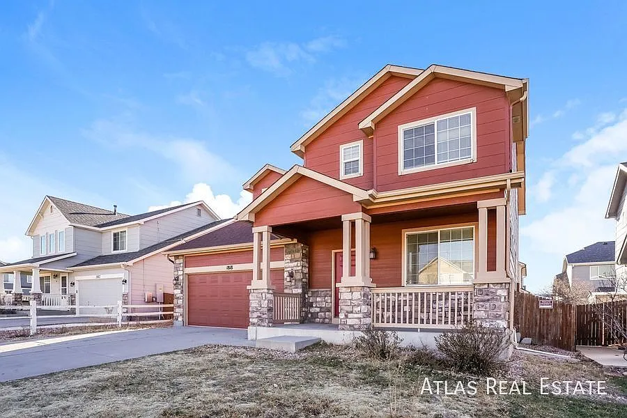 Coming Soon || Beautiful 4 Bedroom 3 Bath Close To Peterson Air Force Base — Photo 2
