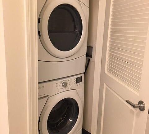 5th image of 2727 Merrilee Dr APT 238