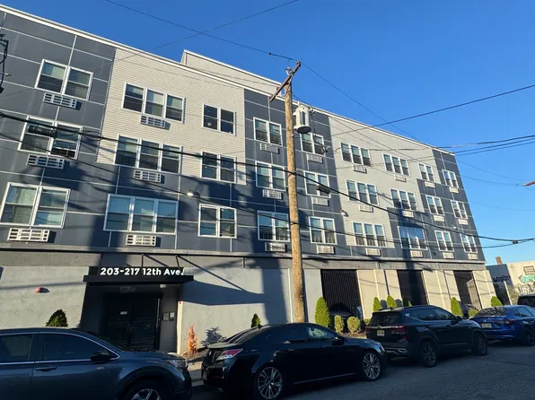 203 12th Ave, Paterson, NJ