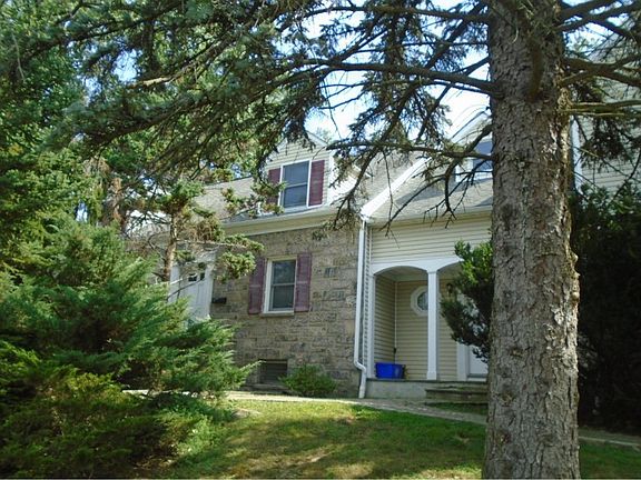2nd image of 27 Rose Ave