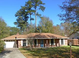 216 Robin Hood Dr, Covington, LA 70433