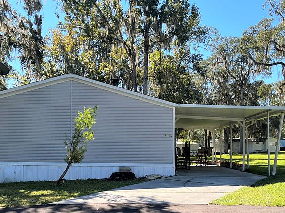 3rd image of 7315 Woodland Dr