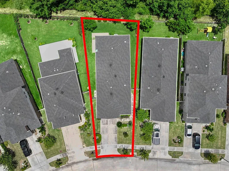 9257 Inland Leather Ln — Photo 38