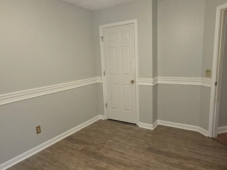 2637 Saint Charles Ln NW — Photo 3