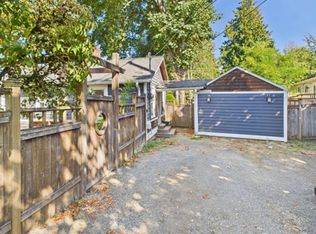12026 Sand Point Way NE, Seattle, WA 98125