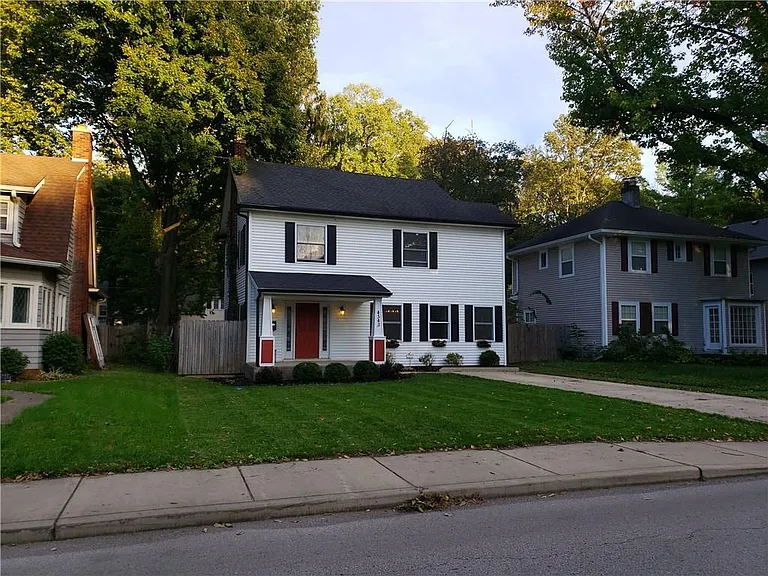 4543 Carrollton Ave — Photo 3