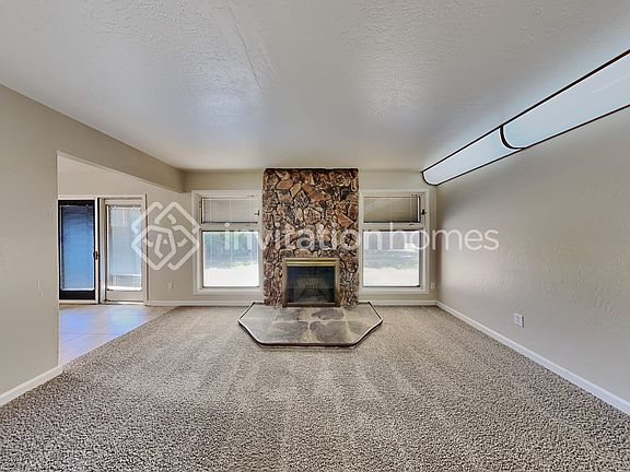 4th image of 6912 Gardenvine Ave