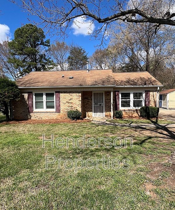 1st image of 300 W Arrowood Rd