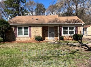 300 W Arrowood Rd, Charlotte, NC 28217
